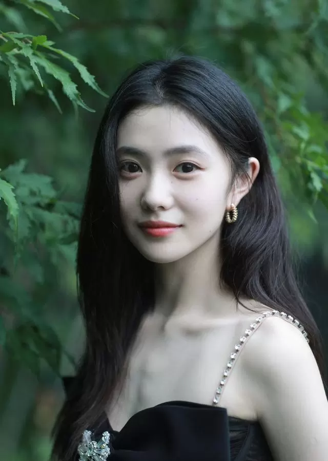刘浩存主演央视剧《主角》开播,忆秦娥角色引发观众关注 相关图片 刘浩存主演央视剧《主角》开播,忆秦娥角色引发观众关注 相关图片