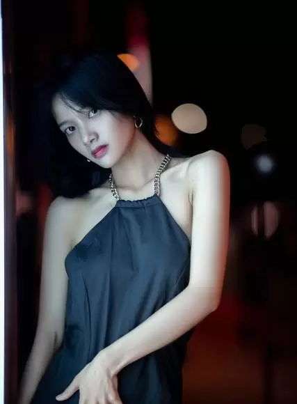 辛芷蕾确认主演好莱坞传记片《日落大道：黄柳霜》 情报图